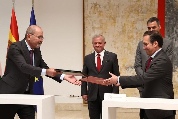 Albares y Jordania establecen una nueva asociación estratégica