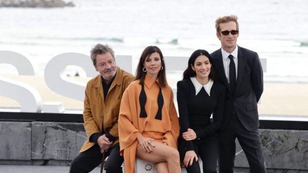'Cuando nadie nos ve', lo nuevo de Max en el Festival de San Sebastián