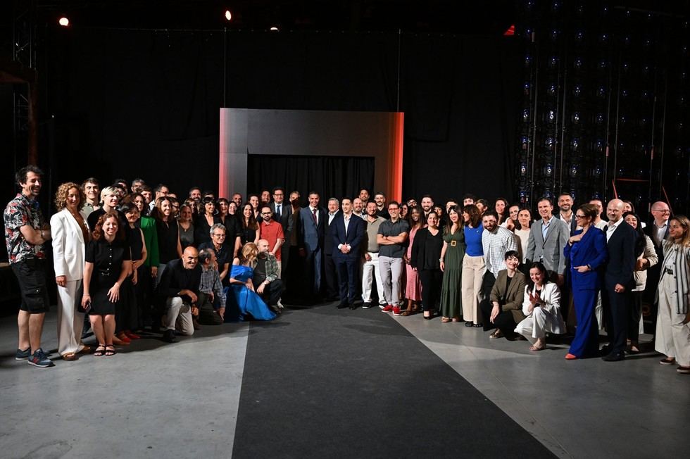 Sánchez celebra el décimo aniversario de Netflix en España y anuncia inversión millonaria