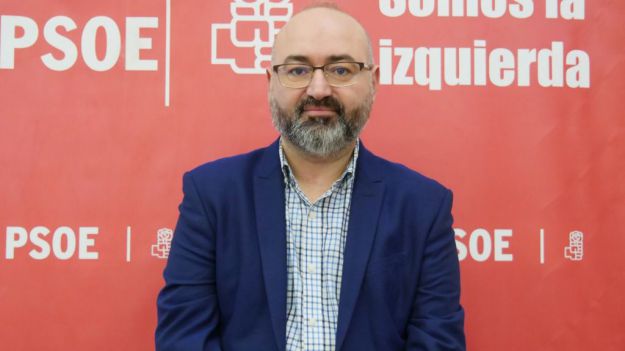 Robles pide a Imbroda que, por respeto a las víctimas de la DANA, deje de mentir
