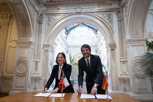 España y Chile inician colaboración en cultura y memoria democrática