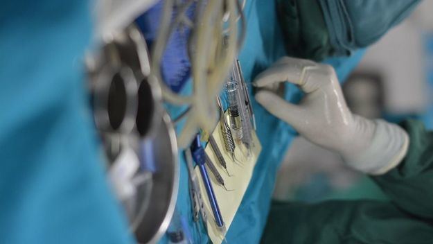 Personas con VIH ahora pueden donar órganos a otros infectados