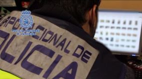 La Policía Nacional detiene en Huesca a un joven por posesión de pornografía infantil