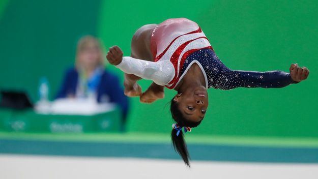 Simone Biles afirma que sufrió abusos sexuales del exmédico del equipo olímpico