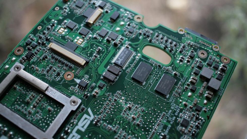 Gobierno holandés asume control de empresa de chips china para proteger suministro europeo