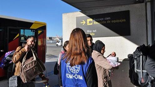 Llegan a España 17 refugiados eritreos procedentes de Italia