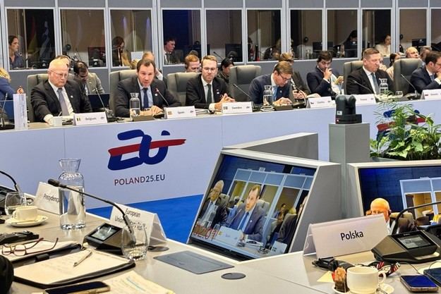 Óscar Puente subraya la importancia del transporte en la seguridad de la UE