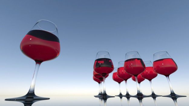 La Guardia Civil desmantela una organización dedicada a la producción y venta de vinos falsificados