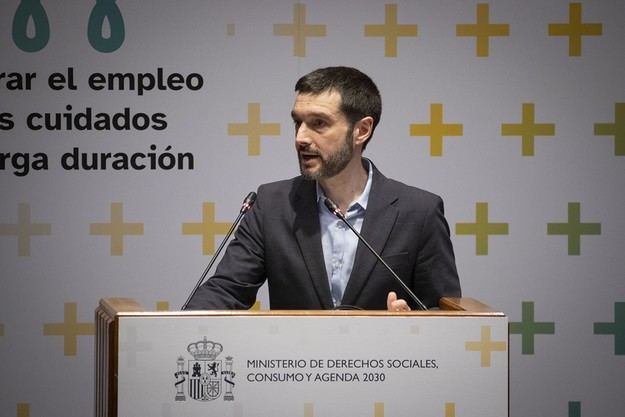 Se crea una comisión interministerial para fortalecer la atención a la Dependencia en España