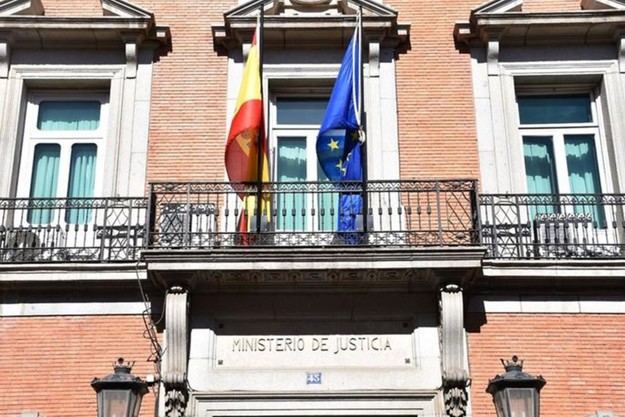 Revolución judicial: Descubre cómo la nueva Ley de Eficiencia transformará la justicia en España este diciembre