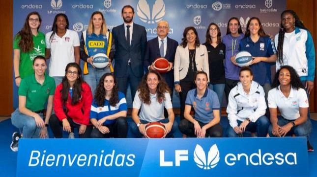 Endesa cierra el círculo del baloncesto con la Liga Femenina