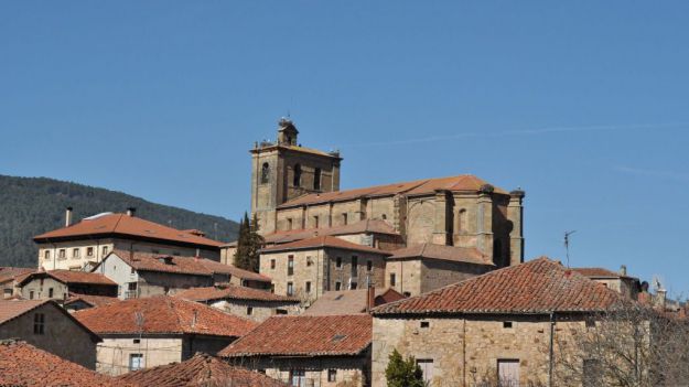 Hallados un varón fallecido y una mujer inconsciente en un domicilio de Vinuesa (Soria)