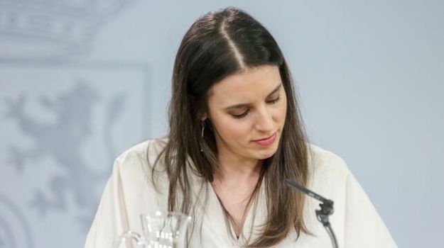 Irene Montero da positivo por coronavirus y Pablo Iglesias está en cuarentena