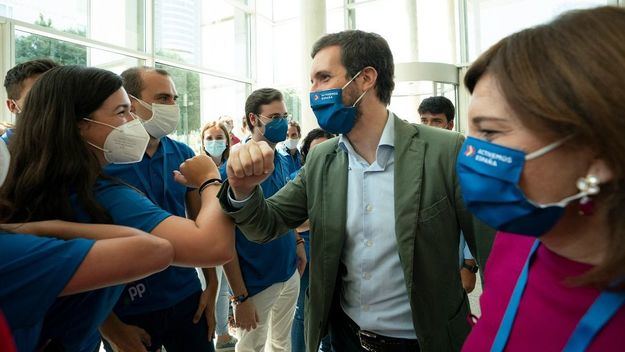 Casado reclama al Gobierno una 'acción sanitaria coordinada' que permita a 'los españoles estar tranquilos'