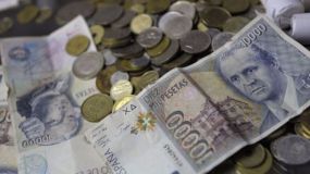 Los Españoles recuperamos 9 millones de pesetas en un año