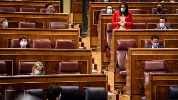 Arrimadas a Celaá: 'No me dirá que no se podía saber que los colegios abren en septiembre'