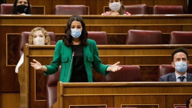 Arrimadas: 'El Gobierno ha decretado el Estado de Alarma pero sigue sin tomar las riendas'