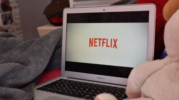 Las tarifas estándar y premium de Netflix subirán de precio