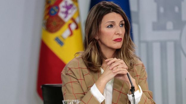 Esta ministra también quiere que Illa deje su puesto en Sanidad