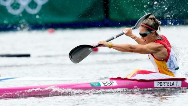 Plata para Teresa Portela