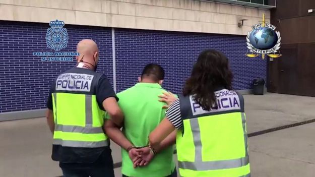 La Policía Nacional detiene a un fugitivo buscado por la violación de una menor de edad