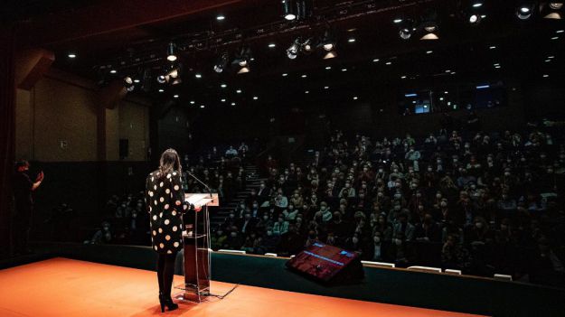 Arrimadas: 'Me siento orgullosa de presidir un partido que no utiliza las esperanzas de millones de ciudadanos por una guerra interna de poder'