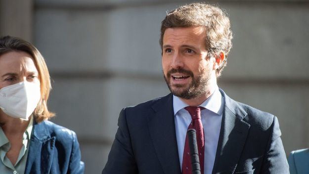Casado califica de 'humo y contraproducente' la reforma laboral de Sánchez