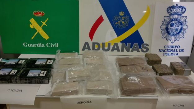 Desarticulada una organización criminal dedicada al contrabando de heroína, cocaína y hachís