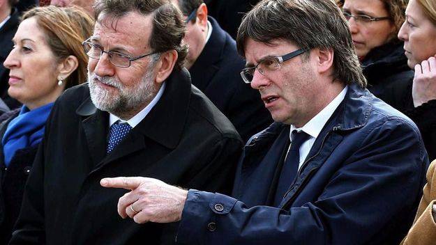 Rajoy quiere que Puigdemont comparezca en el Congreso