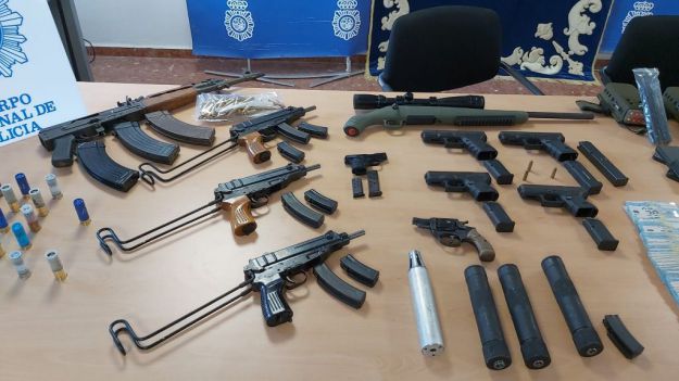 La Policía Nacional detiene al presunto autor del atropello a tres agentes cuando huía en un vehículo cargado con más de 600 kilos de hachís