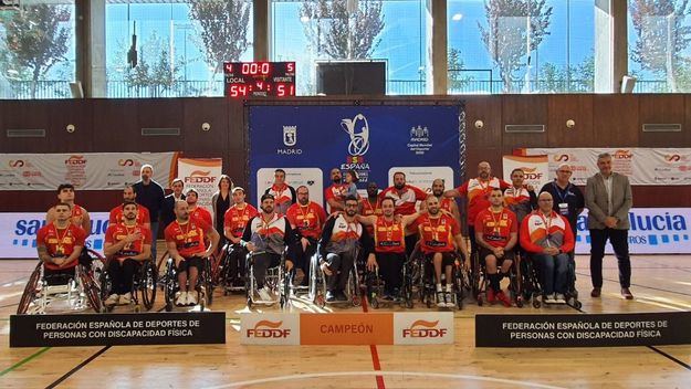 España celebra el triunfo en la Copa de Naciones de Baloncesto en Silla de Ruedas