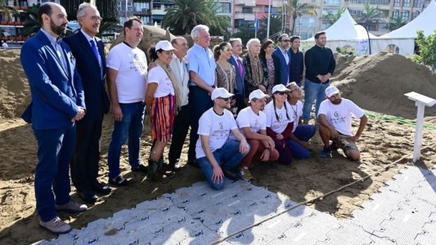 El belén de arena de Las Palmas de Gran Canaria ya puede ser visitado