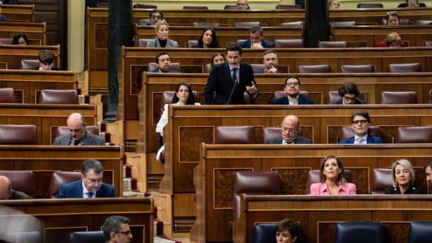 Bal a Bolaños: 'Cuando dice que no habrá referéndum en Cataluña, ya estoy poniéndole fecha'