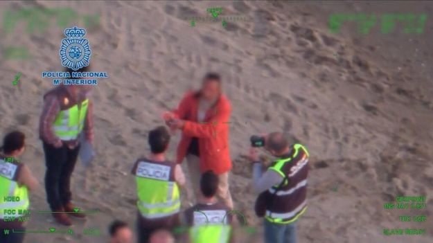 La Policía Nacional resuelve el homicidio de una mujer que fue hallada muerta en una playa de Marbella