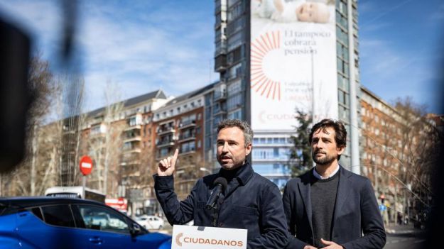 Díaz: 'España no es un país ni para padres ni para niños por culpa de la estafa intergeneracional de PSOE y PP'