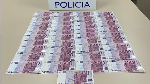 La Policía Nacional desarticula una red de distribución de billetes falsos de 500 euros