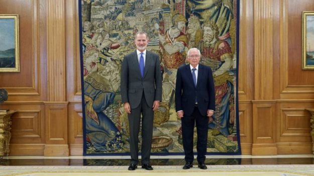 Imbroda traslada a S.M el Rey los planes de su Gobierno