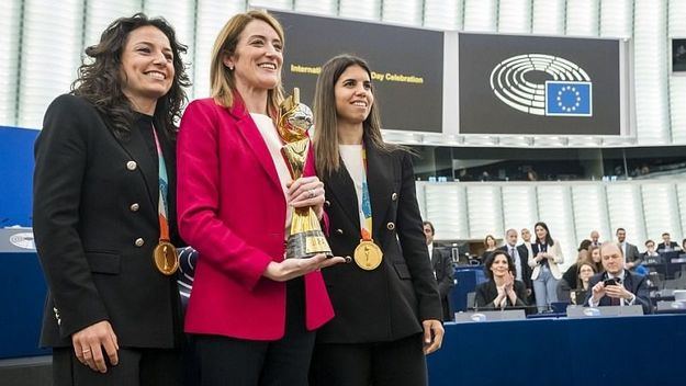 Andrés y Redondo en el Parlamento Europeo: "Debemos dar a las niñas del mundo referentes que las inspiren"