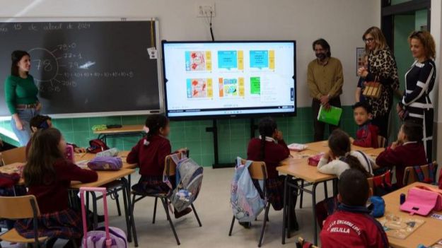 Arrancan las clases en el CEIP 'Encarna León'