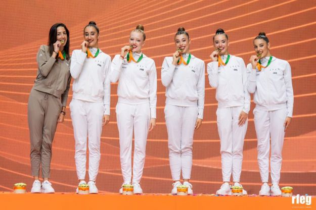 El equipo español de gimnasia rítmica regresa del Europeo con tres medallas