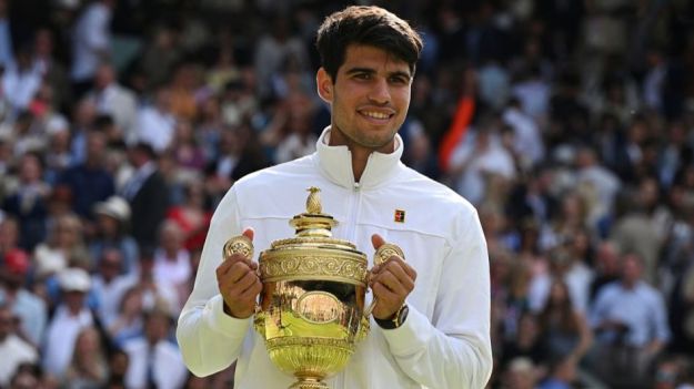 Alcaraz hace historia con su segundo triunfo en Wimbledon ante Djokovic