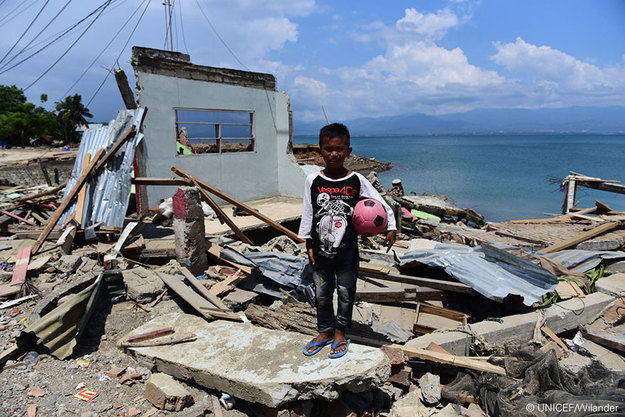 Miles de niños se han quedado solos en Indonesia
