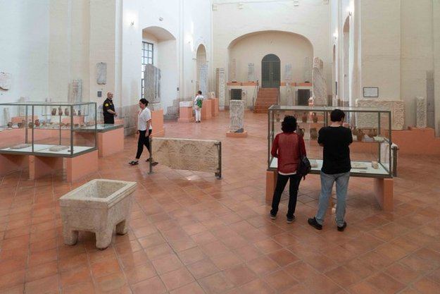 El Museo Nacional de Arte Romano reabre la colección visigoda de Santa Clara