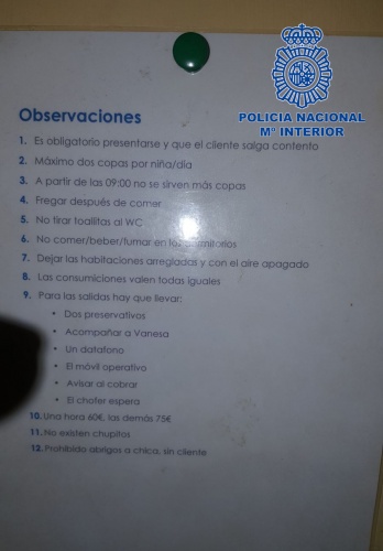 Once mujeres liberadas, once detenidos y dos registros domiciliarios en Sevilla