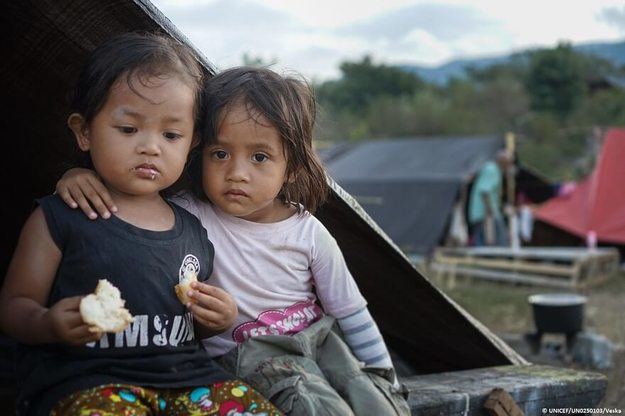 Indonesia, un mes después de la catástrofe
