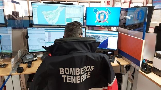 Accidente en Tenerife deja a un hombre herido tras volcar su vehículo