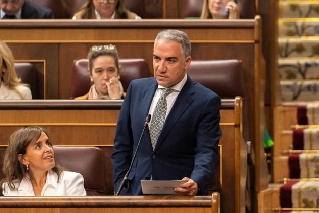 Bendodo critica a Marlaska por su gestión y acusa al Gobierno de Sánchez de mentir y manipular