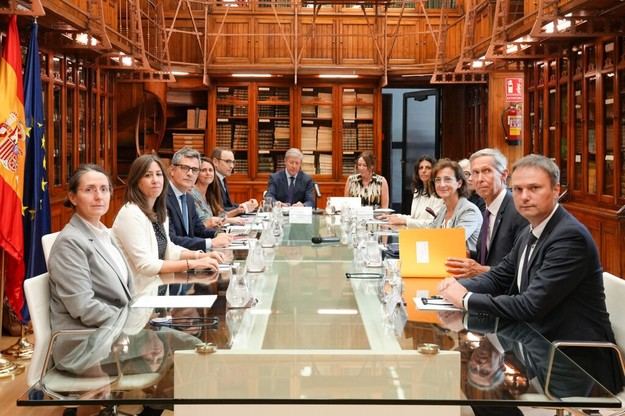 Bolaños destaca avances en el poder judicial tras reunión con la Comisión de Venecia