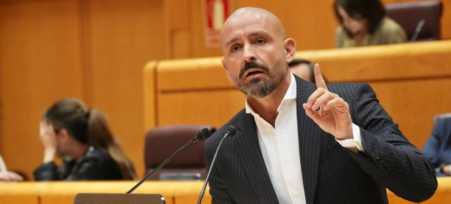 De los Santos critica a Alegría por ignorar sus deberes en favor de Sánchez