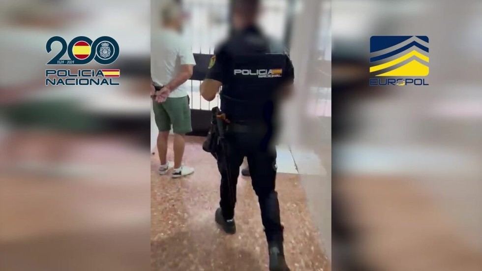 Desmantelan red que traficaba con migrantes a Canadá y Reino Unido usando pasaportes falsos